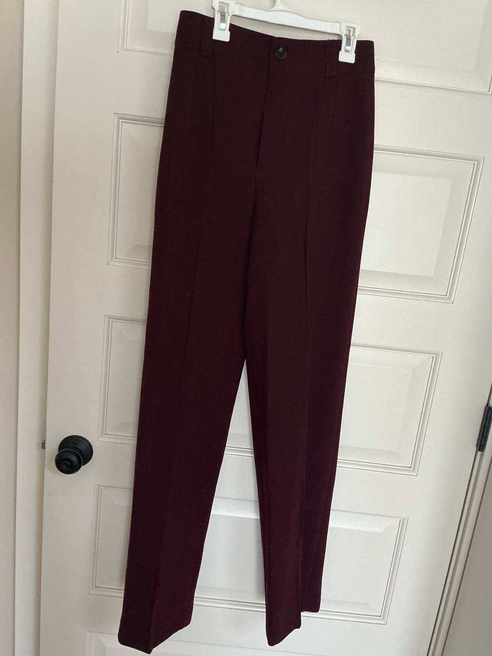 Zara Tailored Straight-Leg Dress Pants in Deep Burgundy
